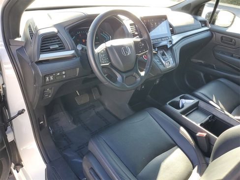 Certified 2023 Honda Odyssey Sport image 17