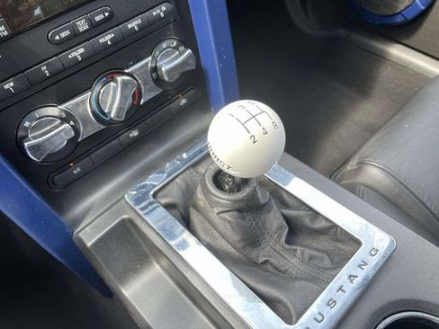 Used 2008 Ford Mustang GT Premium RWD image 5