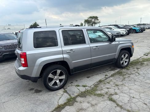 Used 2016 Jeep Patriot High Altitude AWD/4WD image 6
