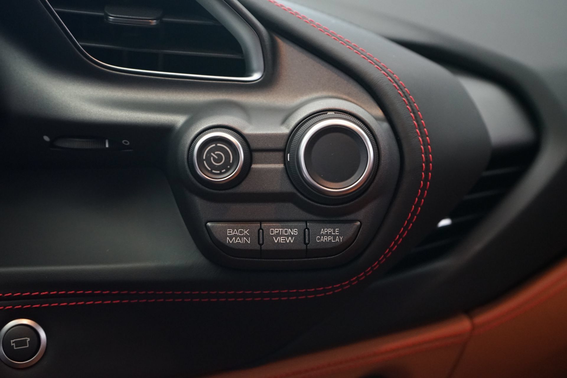 Used 2019 Ferrari 488 GTB RWD image 21