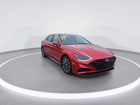 Used 2020 Hyundai Sonata Limited FWD image 2