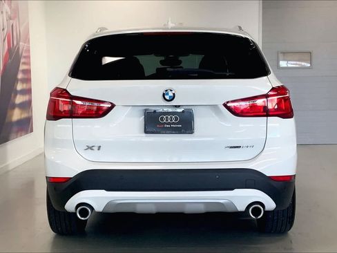 Used 2022 BMW X1 sDrive28i w/ Convenience Package image 5