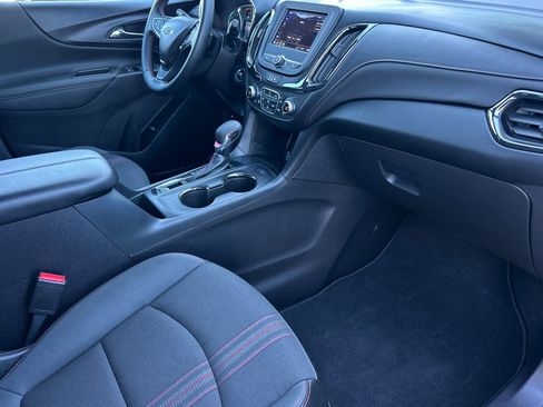 Used 2024 Chevrolet Equinox RS image 19