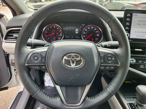 Used 2023 Toyota Camry XSE w/ Cold Weather Package AWD/4WD image 9