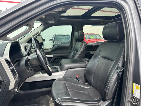 Used 2021 Ford F250 Lariat w/ Tremor Off-Road Package AWD/4WD image 7