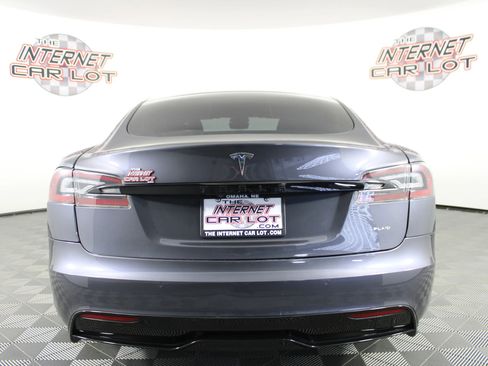 Used 2021 Tesla Model S Plaid image 6
