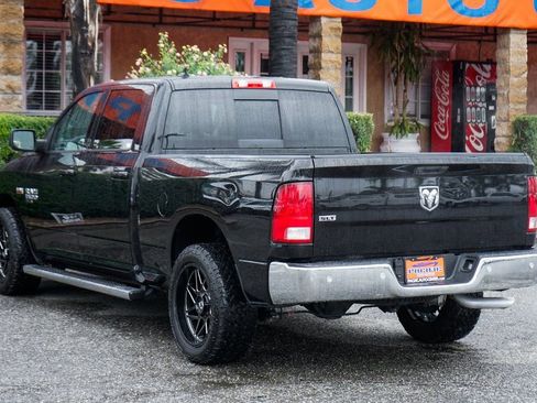 Used 2020 RAM 1500 Classic SLT w/ Luxury Group image 6