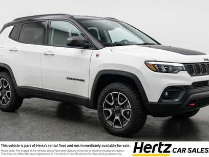 Used 2025 Jeep Compass Trailhawk