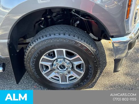 Used 2025 Ford F350 Lariat AWD/4WD image 15