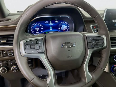 Used 2022 Chevrolet Tahoe Z71 w/ Off-Road Capability Package image 12