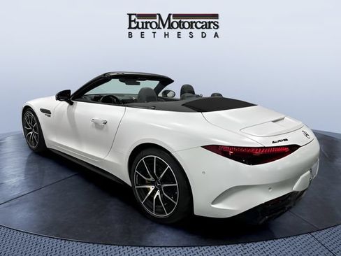 Used 2022 Mercedes-Benz SL 63 AMG 4MATIC image 3