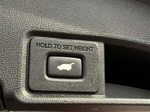 Certified 2023 Acura RDX AWD w/ Advance Package image 9