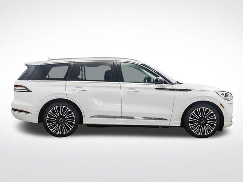 Used 2023 Lincoln Aviator Black Label w/ Dynamic Handling Package AWD/4WD image 6