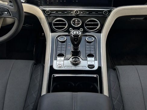 Used 2020 Bentley Continental GT AWD/4WD image 18