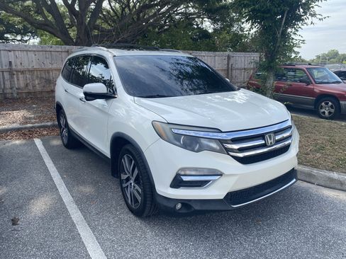 Used 2016 Honda Pilot Touring image 15