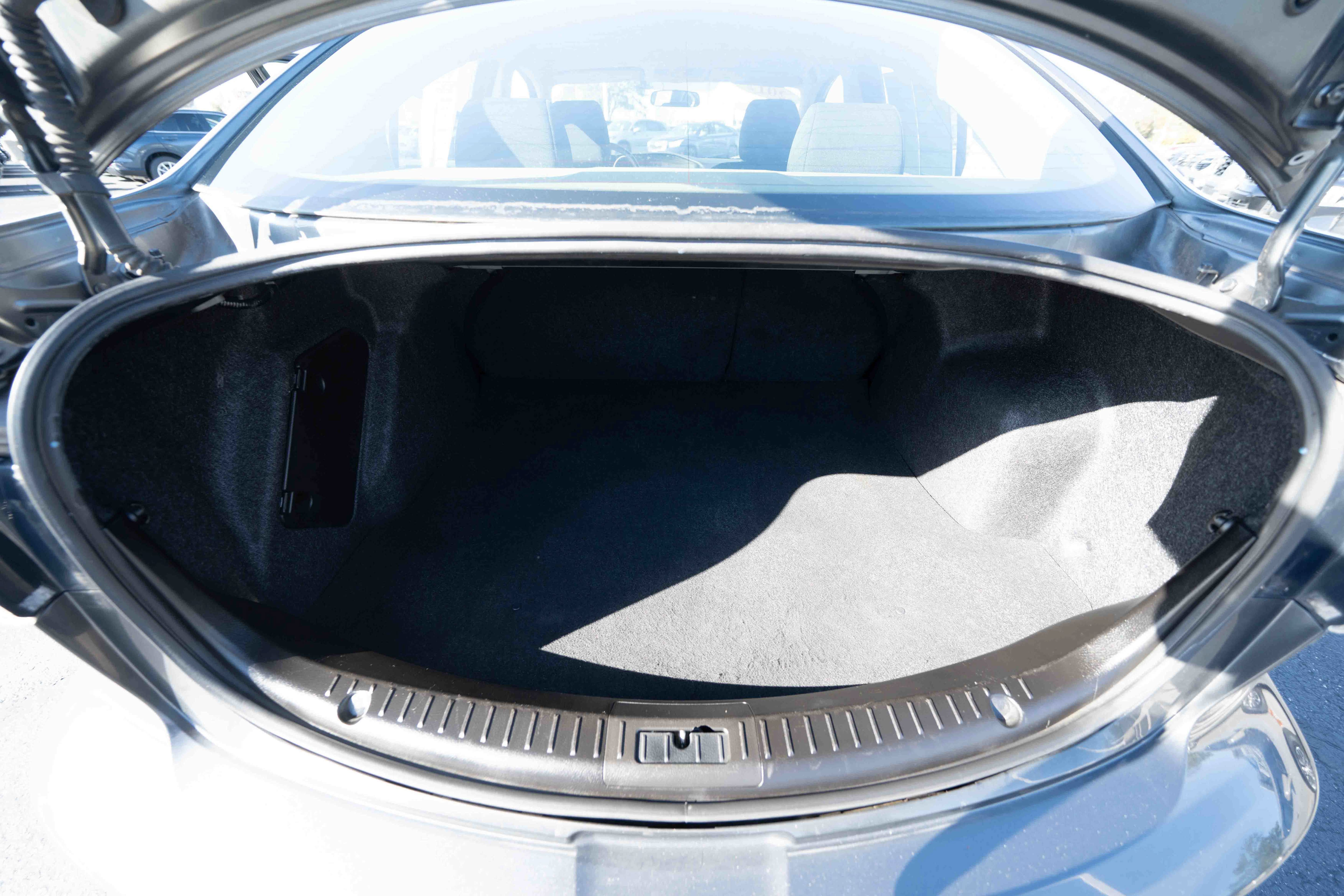 Used 2012 MAZDA MAZDA3 i Touring FWD image 27