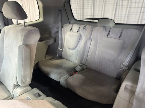 Used 2012 Toyota Highlander FWD image 17