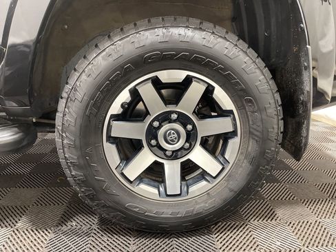 Used 2021 Toyota 4Runner TRD Off-Road Premium w/ Moonroof Package image 25