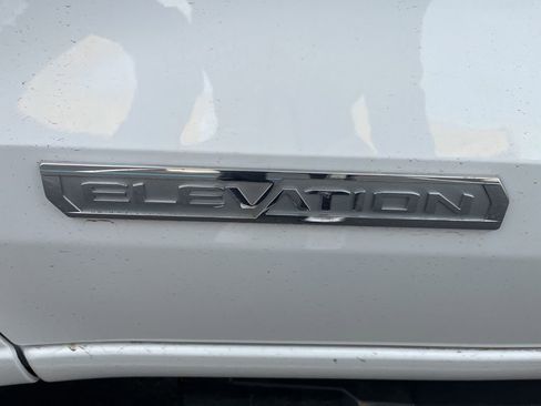 Used 2024 GMC Canyon Elevation w/ Trailering Package RWD image 16