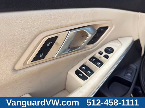 Used 2025 BMW 330i Sedan RWD image 26