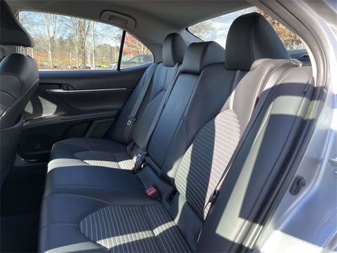Used 2023 Toyota Camry SE image 16
