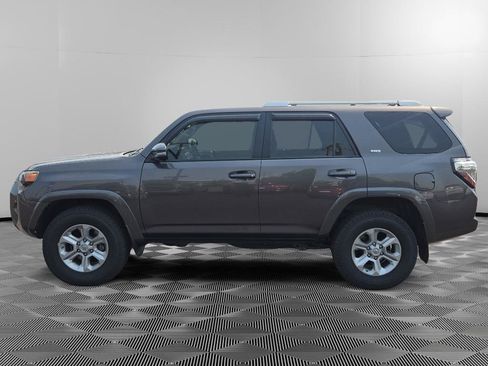 Used 2014 Toyota 4Runner SR5 Premium AWD/4WD image 4