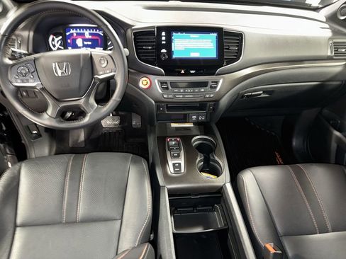 Certified 2022 Honda Passport TrailSport image 16