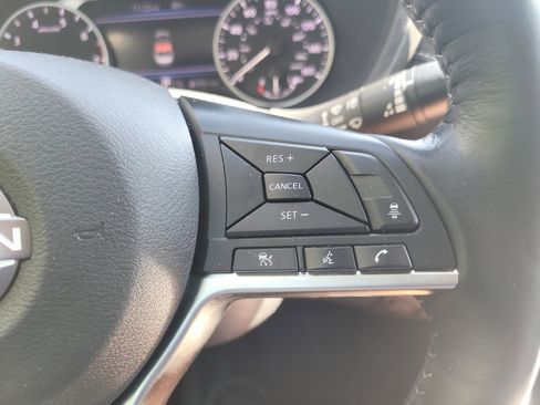 Used 2025 Nissan Sentra SV w/ All-Weather Package image 27