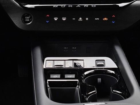 New 2025 Nissan Murano SL image 18