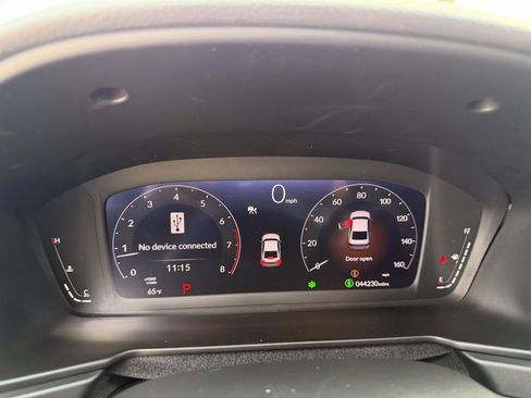 Used 2024 Honda Accord EX image 19