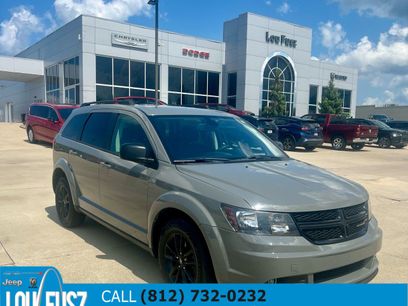 Used 2020 Dodge Journey SE w/ Blacktop Package