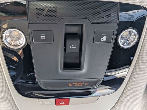 New 2026 Kia Sportage EX FWD image 19