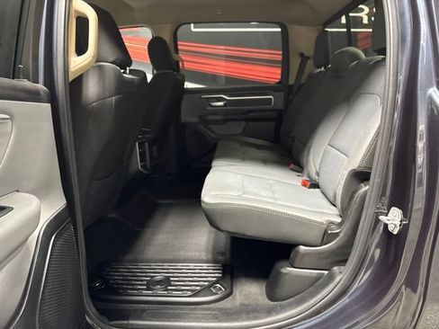 Used 2020 RAM 1500 Big Horn AWD/4WD image 12