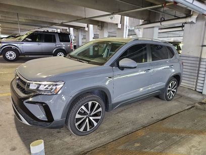 Used 2022 Volkswagen Taos SE