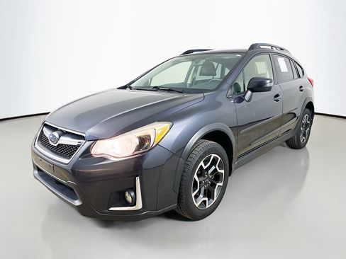 Used 2017 Subaru Crosstrek 2.0i Limited AWD/4WD image 1