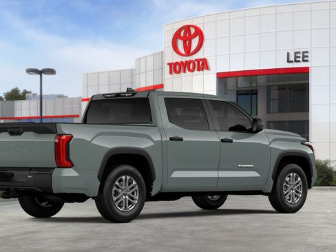 New 2026 Toyota Tundra SR5 w/ TRD Off-Road Package AWD/4WD image 10