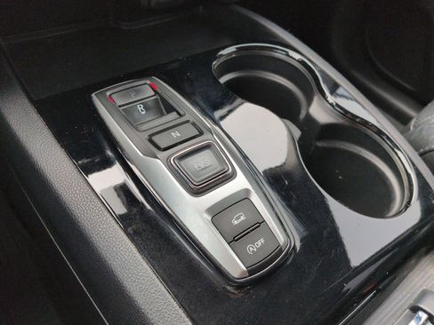 Used 2017 Honda Pilot Elite image 16