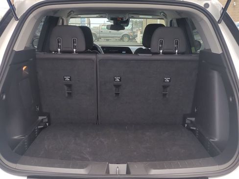 Used 2025 Chevrolet TrailBlazer LT AWD/4WD image 7