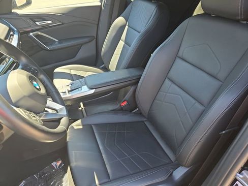Used 2025 BMW X2 xDrive28i AWD/4WD image 20