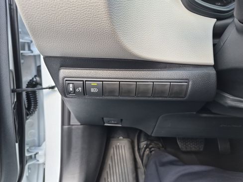 Used 2026 Toyota Corolla LE image 19