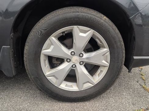 Used 2015 Subaru Forester 2.5i Premium w/ Popular Package #1 AWD/4WD image 10