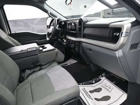 Used 2024 Ford F350 XLT image 43