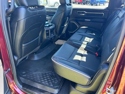Used 2025 RAM 1500 Laramie AWD/4WD image 15