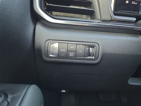 New 2026 GMC Terrain AT4 w/ LPO, Black Badging Package image 26