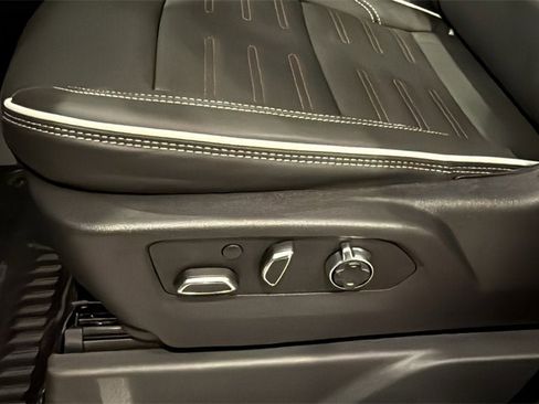 New 2026 GMC Sierra 2500 AT4X image 25