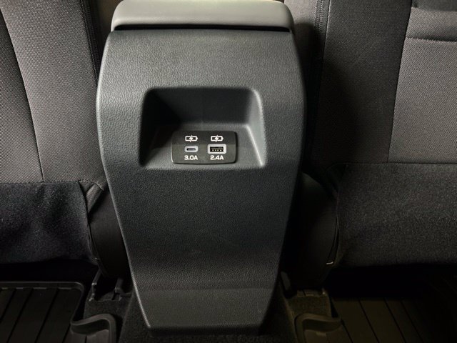 Used 2026 Subaru Crosstrek 2.5i Premium AWD/4WD image 27