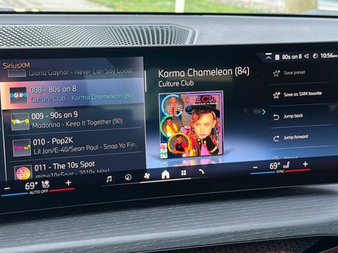 Used 2025 BMW 330i 330i w/ Premium Package image 24