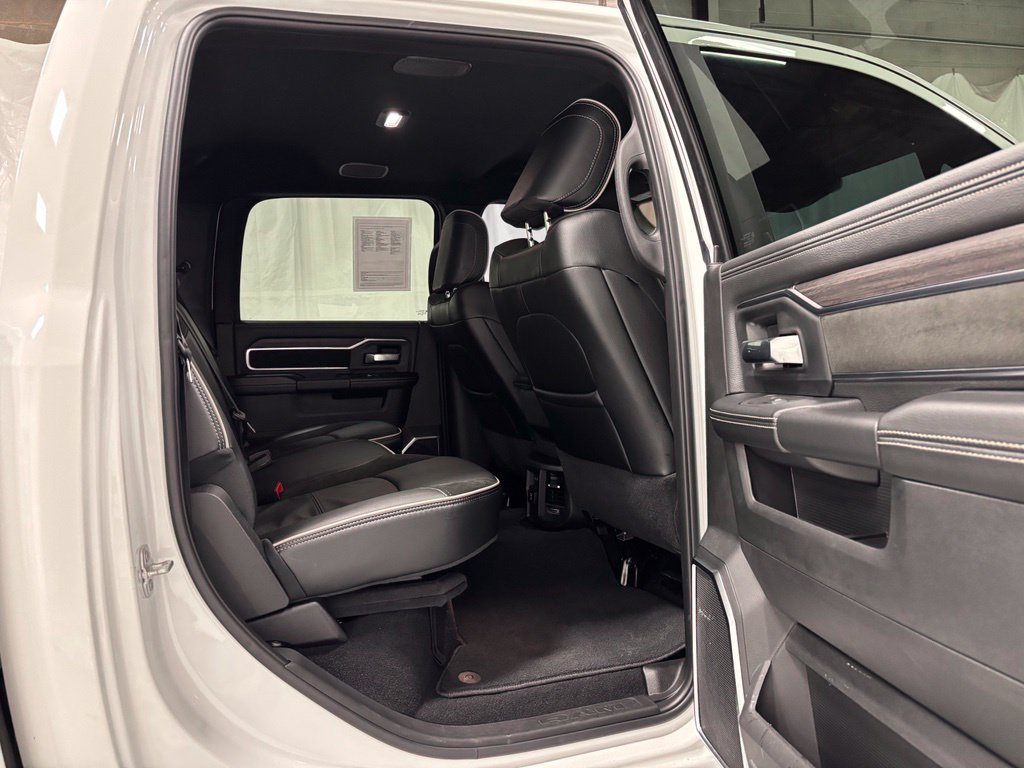 Used 2026 RAM 2500 Laramie AWD/4WD image 48