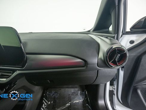 Used 2024 Chevrolet Equinox EV RS FWD image 41