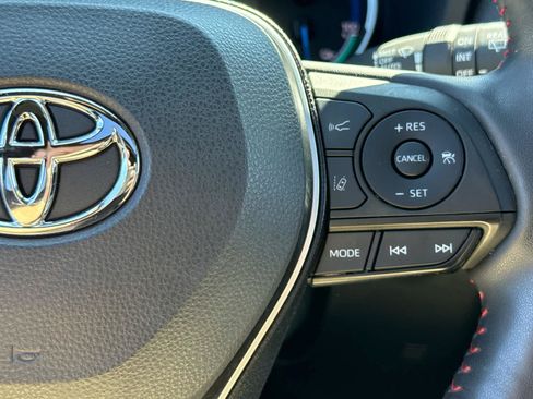 Used 2023 Toyota RAV4 SE w/ Weather & Moonroof Package AWD/4WD image 15